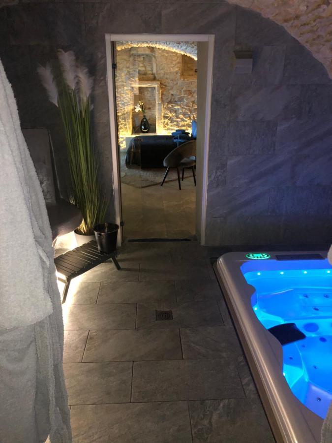jaccuzi&spa des caves Stanislas Nancy Exterior foto