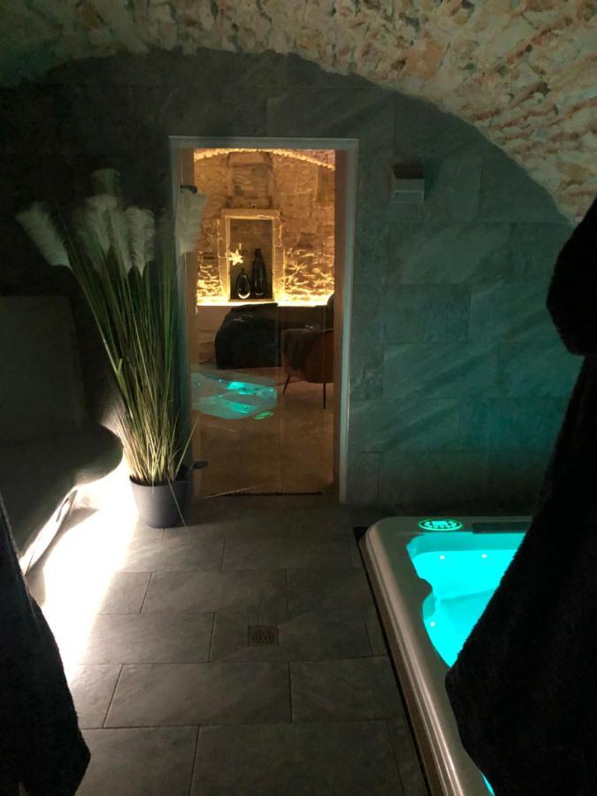 jaccuzi&spa des caves Stanislas Nancy Exterior foto